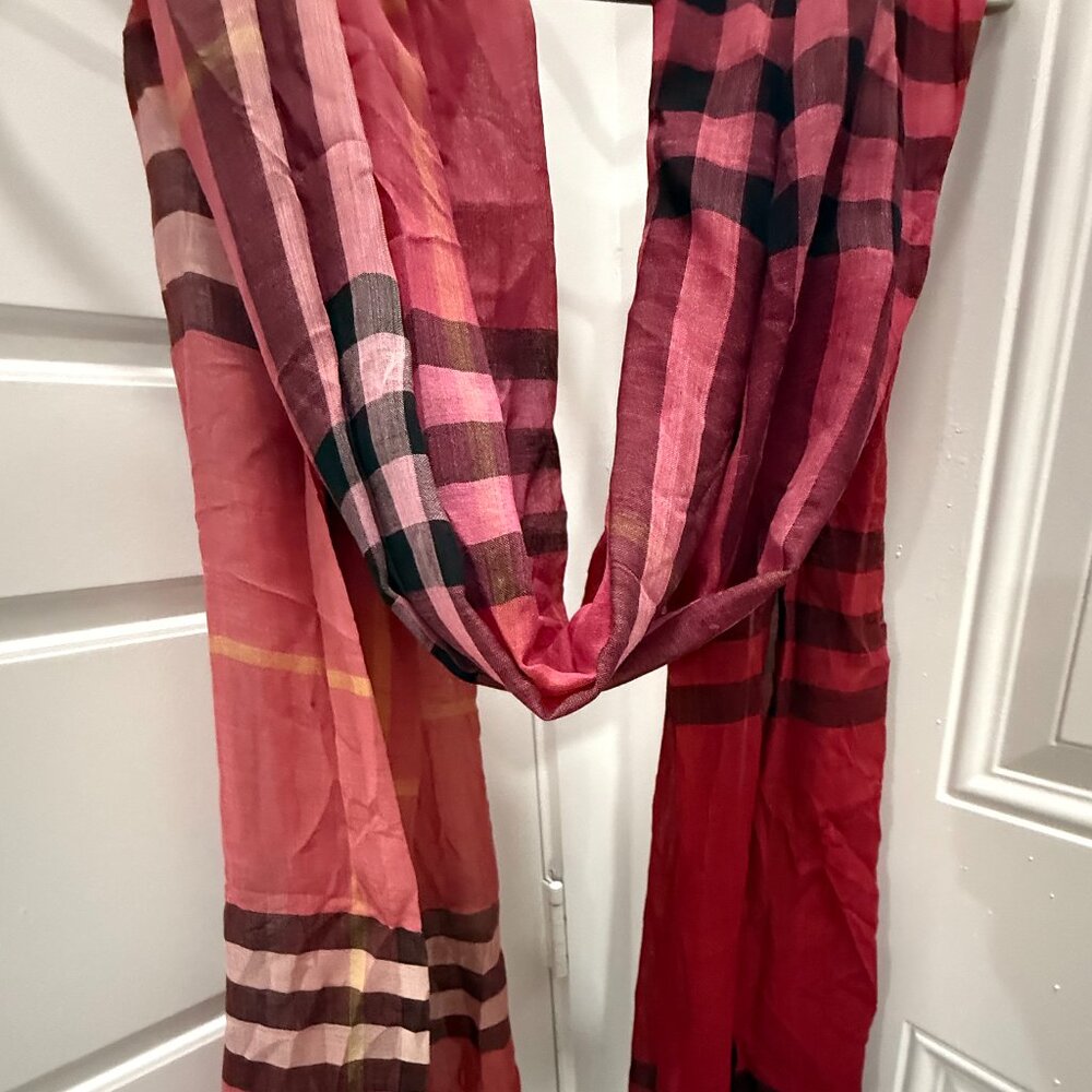 Check Wool Silk Burberry Scarf